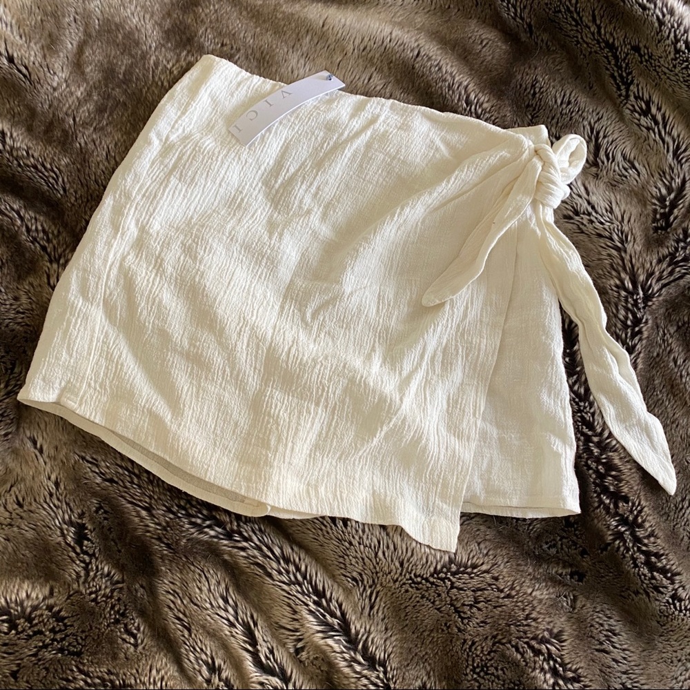 VICI Alexis Cotton Wrap Skort